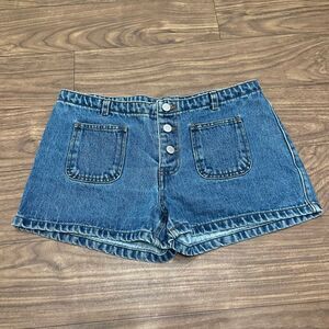 Vintage Levi’s shorts